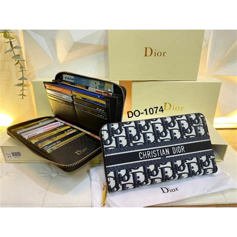 dompet dior harga.